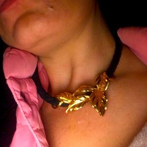 Gold fashion floral rope chocker necklace